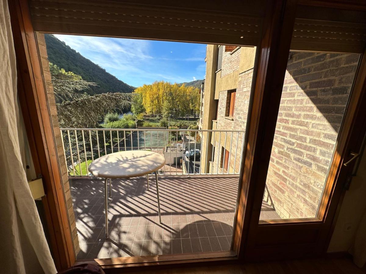 Apartament Rialp Amb Vistes Al Riu Noguera Pallaresa Buitenkant foto