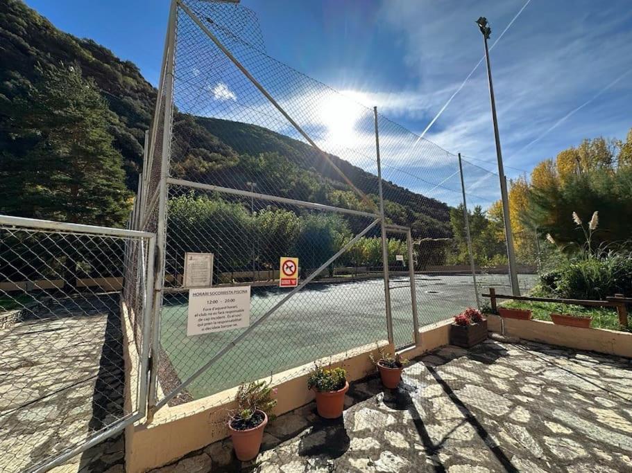 Apartament Rialp Amb Vistes Al Riu Noguera Pallaresa Buitenkant foto